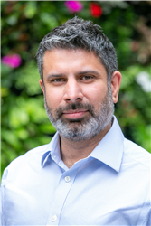 Prof Raj Thakkar