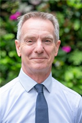 Dr Jim Moore
