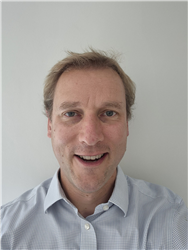 Dr Paul Riley 