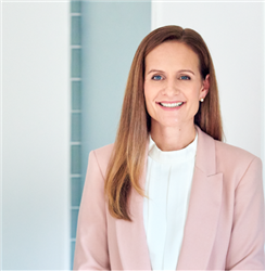 Dr Zoe Schaedel